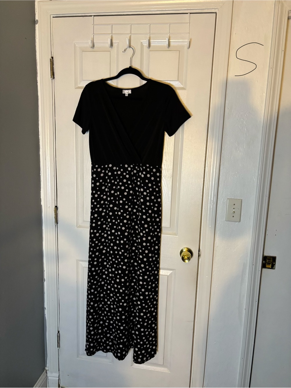 Black Polka Dot Short Sleeve Maxi Dress